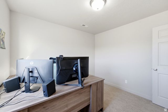 879 W HEXHAM DR, North Salt Lake, UT 84054