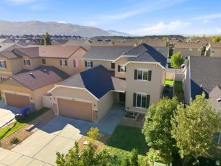879 W HEXHAM DR, North Salt Lake, UT 84054