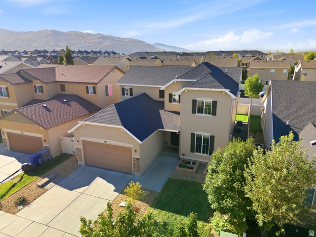 879 W HEXHAM DR, North Salt Lake, UT 84054 — exterior