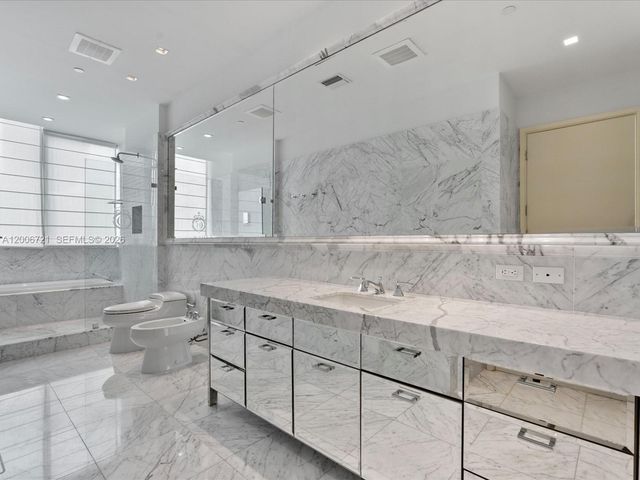 17475 Collins Ave 2302, Sunny Isles Beach, FL 33160