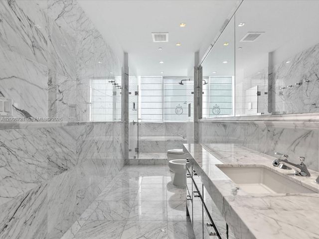 17475 Collins Ave 2302, Sunny Isles Beach, FL 33160