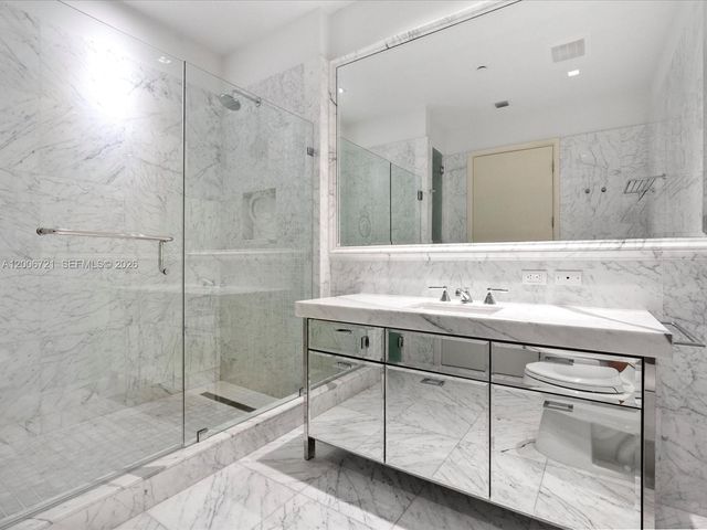 17475 Collins Ave 2302, Sunny Isles Beach, FL 33160