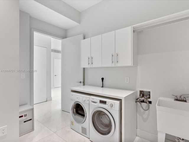 17475 Collins Ave 2302, Sunny Isles Beach, FL 33160