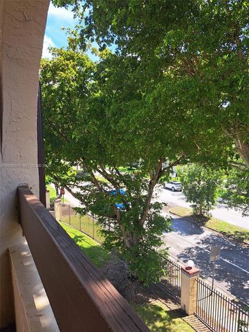 8860 SW 123rd Court K402, Miami, FL 33186
