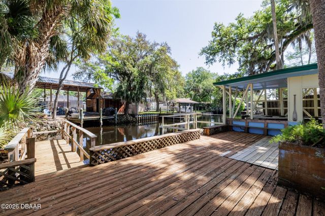 525 Lowndes Avenue, Ormond Beach, FL 32174