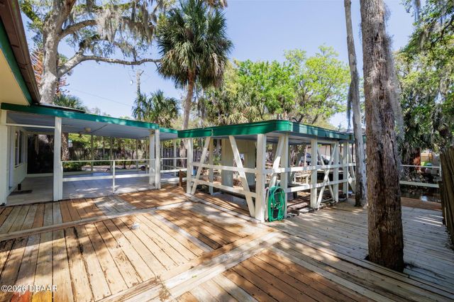 525 Lowndes Avenue, Ormond Beach, FL 32174