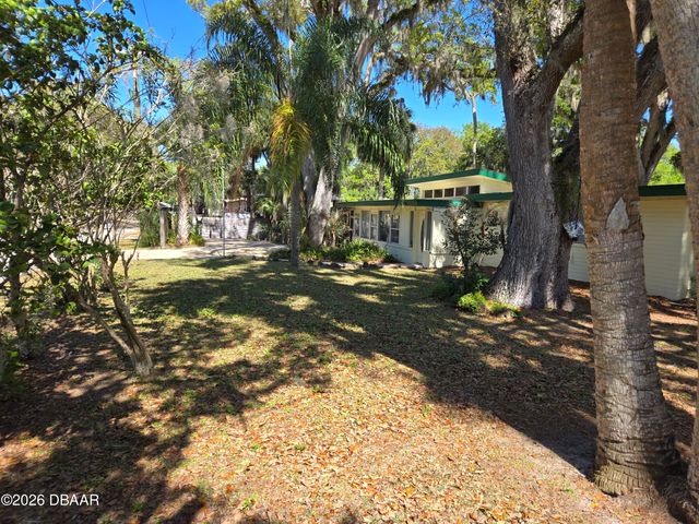 525 Lowndes Avenue, Ormond Beach, FL 32174