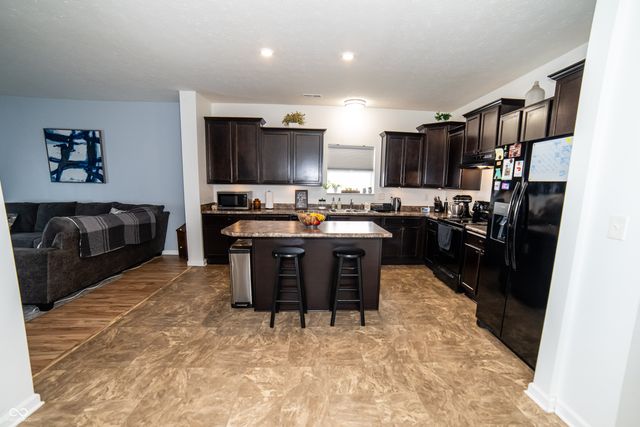 7614 Bolero Drive, Camby, IN 46113