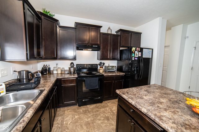 7614 Bolero Drive, Camby, IN 46113