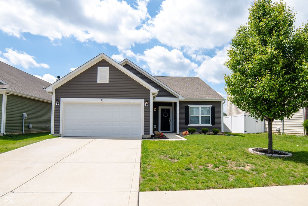 7614 Bolero Drive, Camby, IN 46113