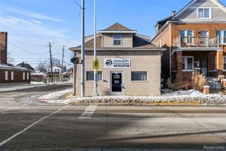 2635 Caniff Street, Hamtramck, MI 48212