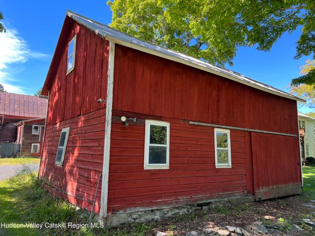 60 Anthony Street, Hillsdale, NY 12529