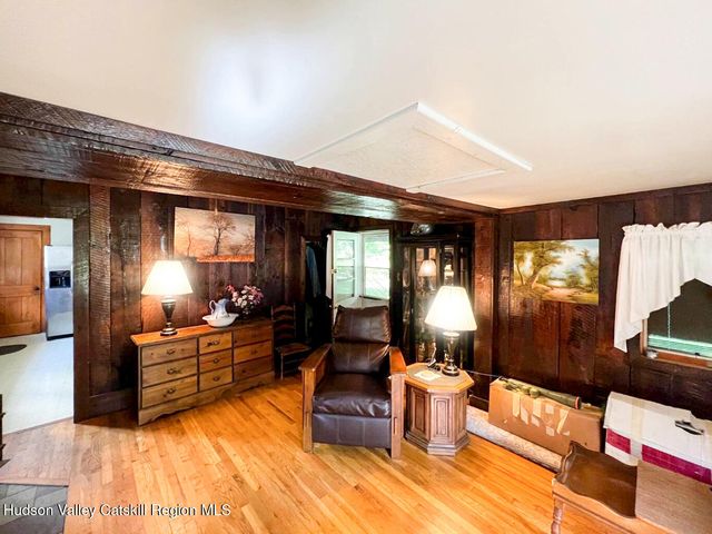 60 Anthony Street, Hillsdale, NY 12529