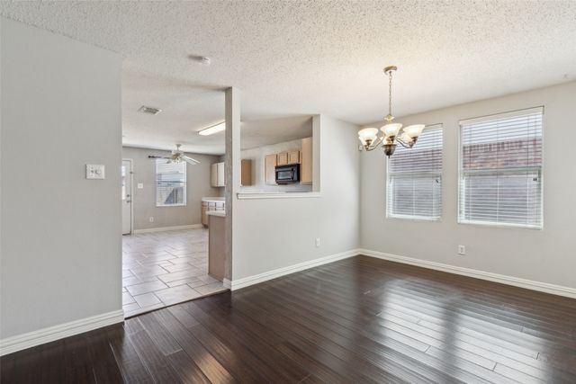 6109 Highfield Park, Denton, TX 76210