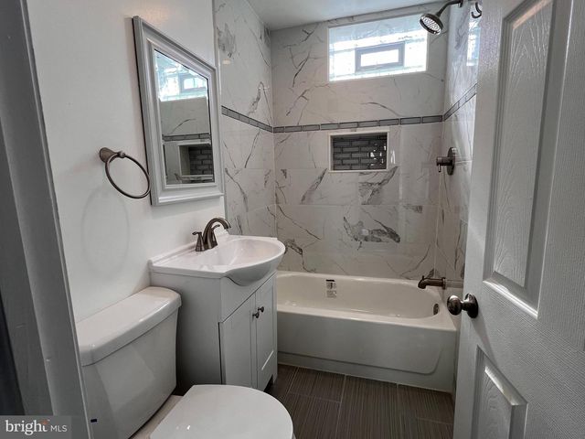 250 N ROBINSON ST, Philadelphia, PA 19139