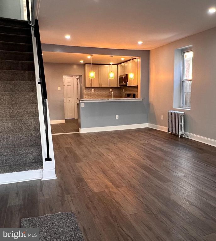 250 N ROBINSON ST, Philadelphia, PA 19139