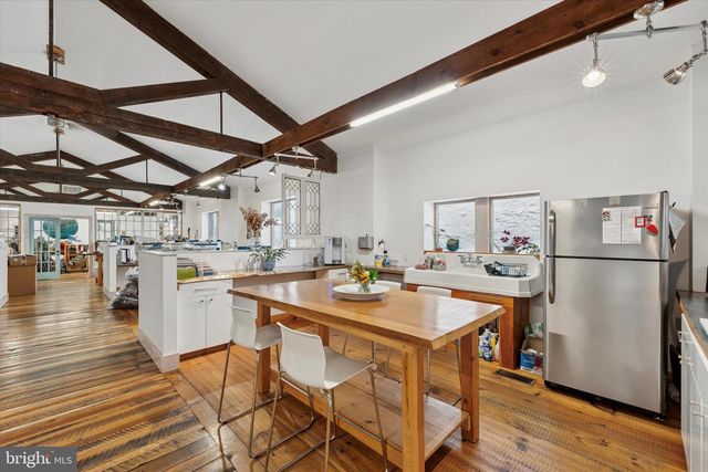 1412 S BROAD ST, Philadelphia, PA 19146