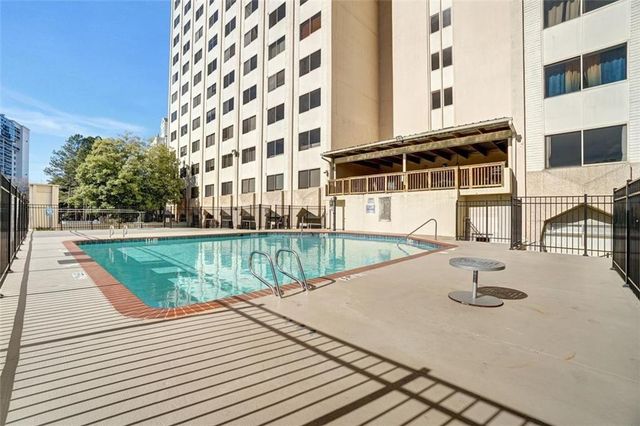 2479 Peachtree Road NE 1117, Atlanta, GA 30305