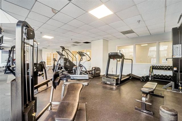 2479 Peachtree Road NE 1117, Atlanta, GA 30305