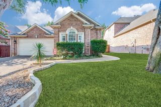 1616 Villa Court, Corinth, TX 76210