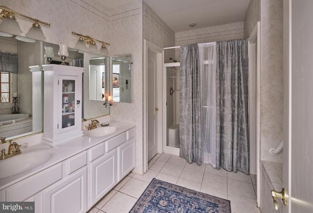 137 WELLS RD, Doylestown, PA 18901