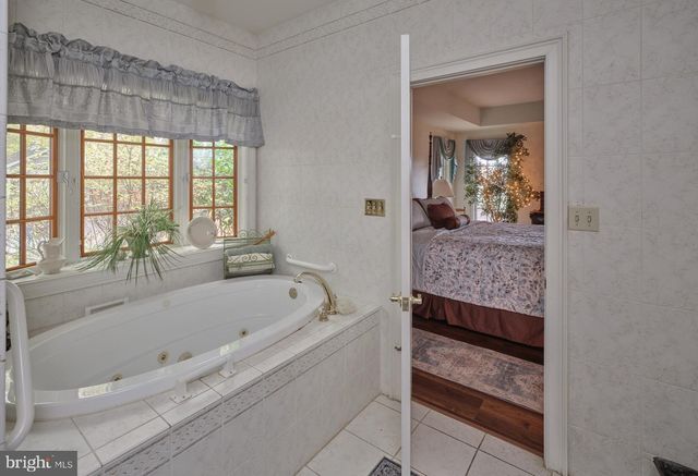 137 WELLS RD, Doylestown, PA 18901