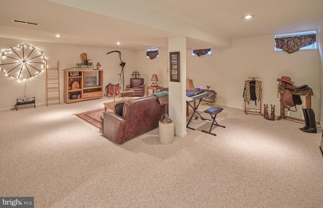 137 WELLS RD, Doylestown, PA 18901