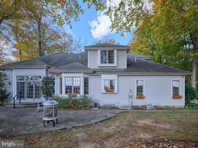 137 WELLS RD, Doylestown, PA 18901