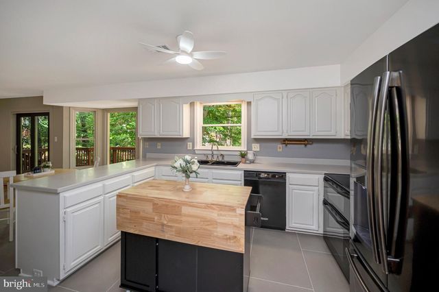 4204 AVON DR, Dumfries, VA 22025