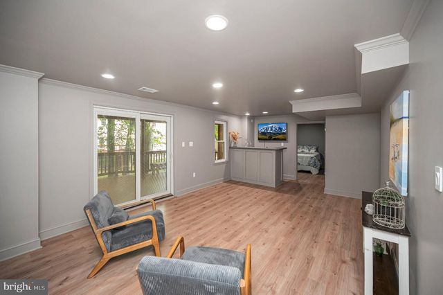 4204 AVON DR, Dumfries, VA 22025