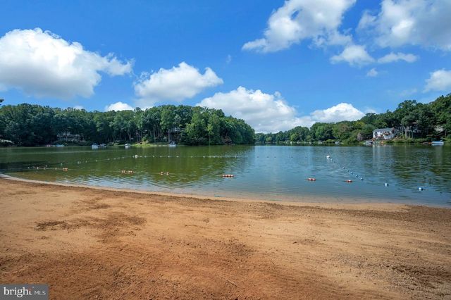 4204 AVON DR, Dumfries, VA 22025