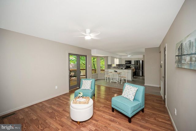 4204 AVON DR, Dumfries, VA 22025