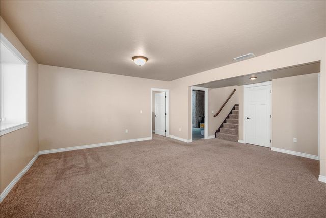 5110 W Bismark Ave, Spokane, WA 99208