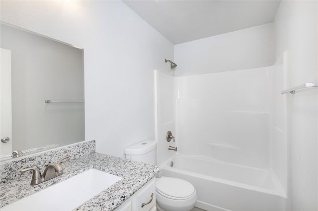 634 Luke Street B, Dayton, TX 77535