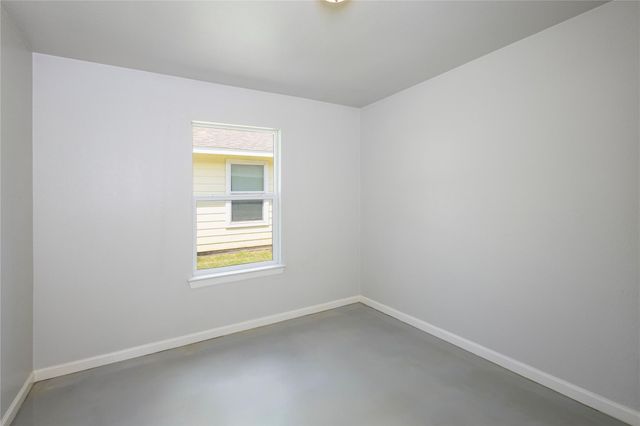 634 Luke Street B, Dayton, TX 77535