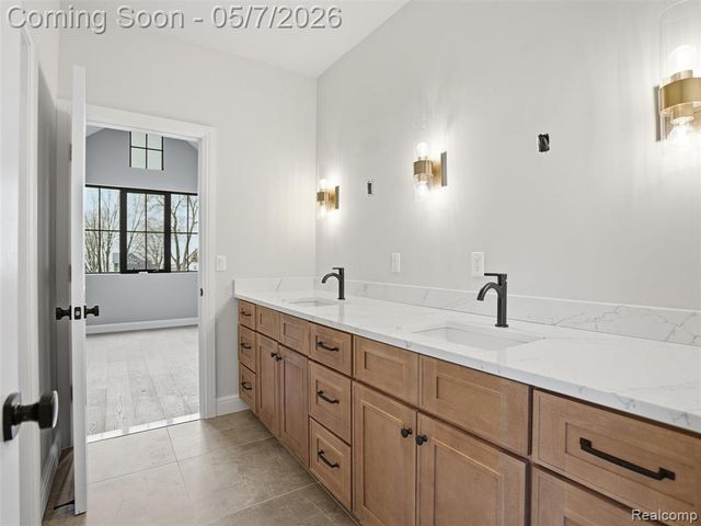 41225 Belvidere Street, Harrison Twp, MI 48045