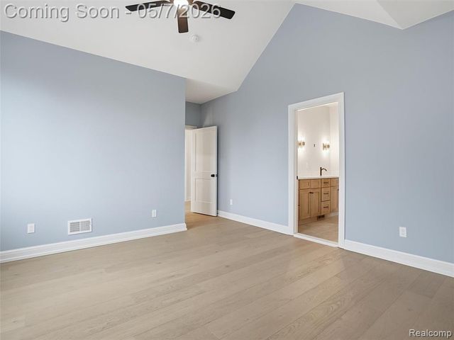 41225 Belvidere Street, Harrison Twp, MI 48045