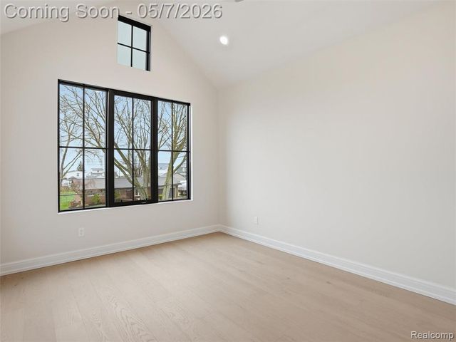 41225 Belvidere Street, Harrison Twp, MI 48045