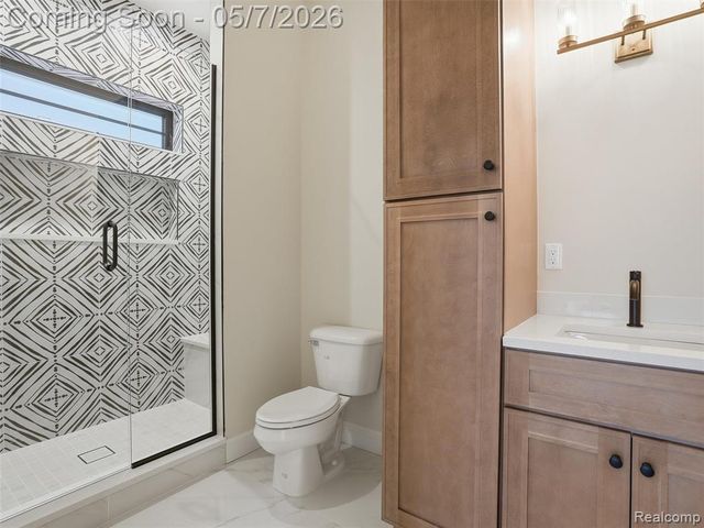 41225 Belvidere Street, Harrison Twp, MI 48045