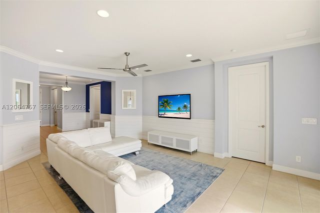 8554 Big Mangrove Dr, Fort Myers, FL 33908