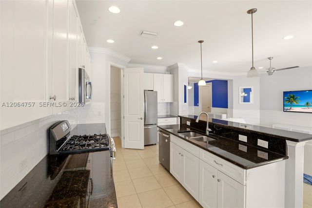 8554 Big Mangrove Dr, Fort Myers, FL 33908