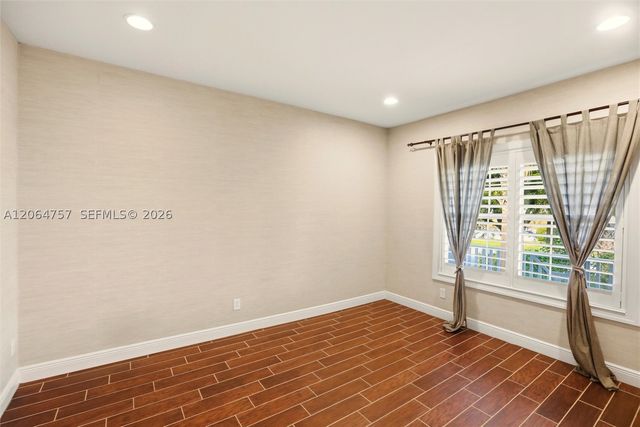 8554 Big Mangrove Dr, Fort Myers, FL 33908