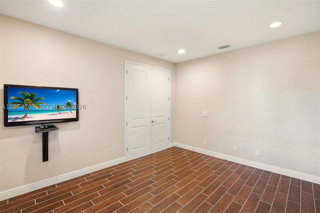 8554 Big Mangrove Dr, Fort Myers, FL 33908
