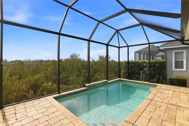 8554 Big Mangrove Dr, Fort Myers, FL 33908