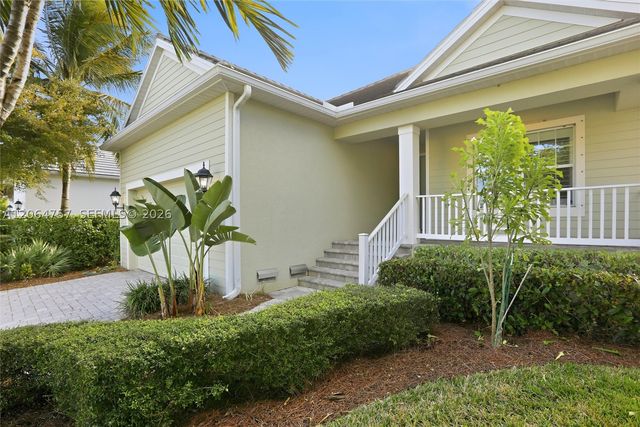 8554 Big Mangrove Dr, Fort Myers, FL 33908