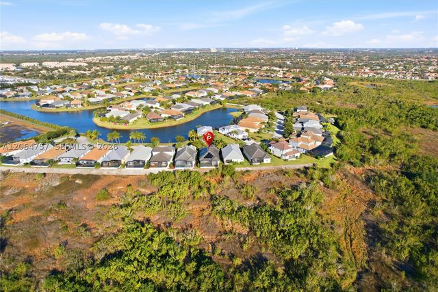 8554 Big Mangrove Dr, Fort Myers, FL 33908