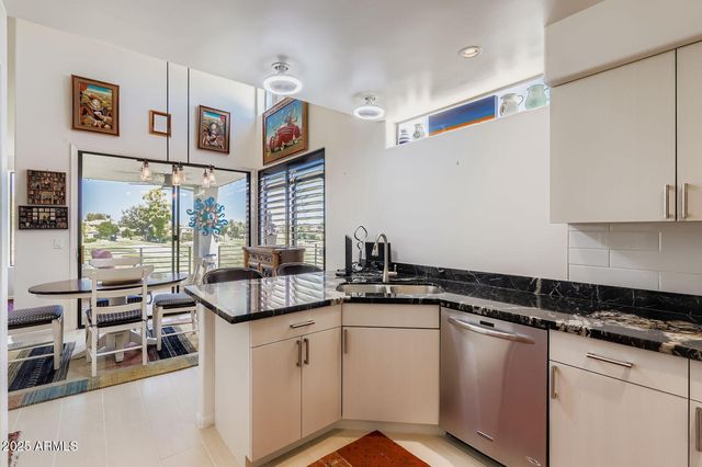 7400 E GAINEY CLUB Drive 222, Scottsdale, AZ 85258