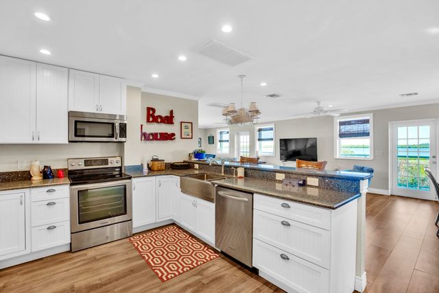 3520 Marthas Lane, Vero Beach, FL 32967