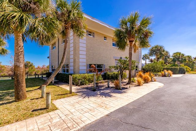 3520 Marthas Lane, Vero Beach, FL 32967