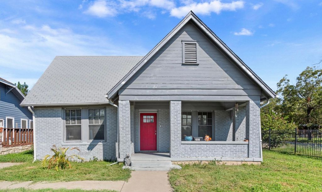 2401 Colonial Avenue, Waco, TX 76707